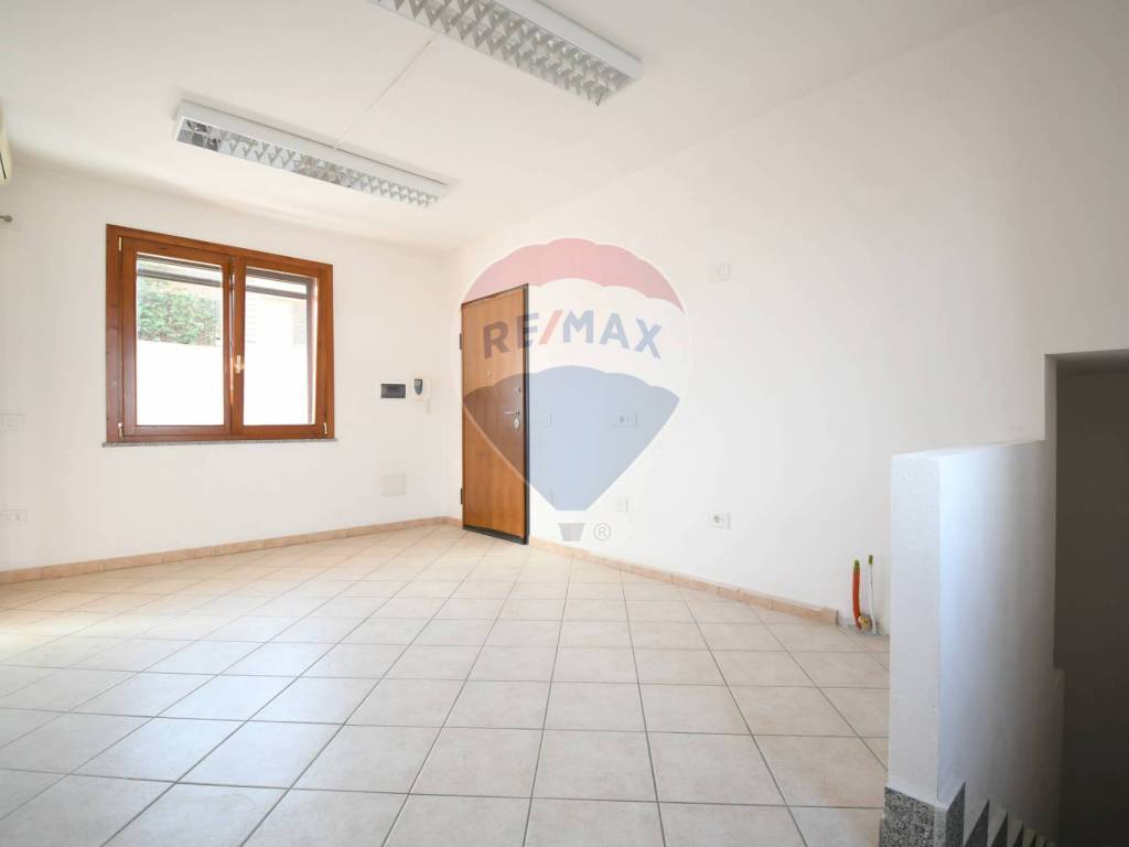 Appartamento a Elmas in Via Corleone, 10 - Foto 5