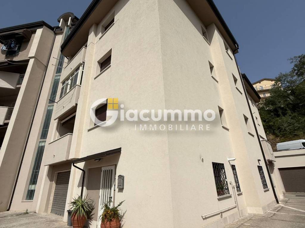 Appartamento a Avigliano in Via Don Luigi Sturzo, 35 - Foto 2