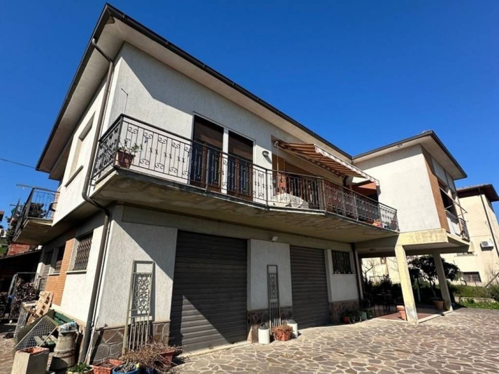 Casa indipendente a Foiano della chiana - Foto 5