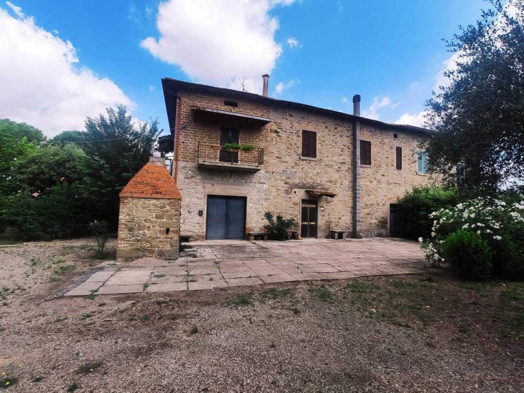 Rustico / casale a Castiglion fiorentino - Foto 3