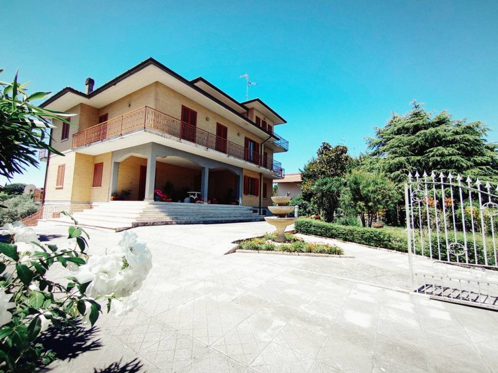 Casa indipendente a Foiano della chiana - Foto 2