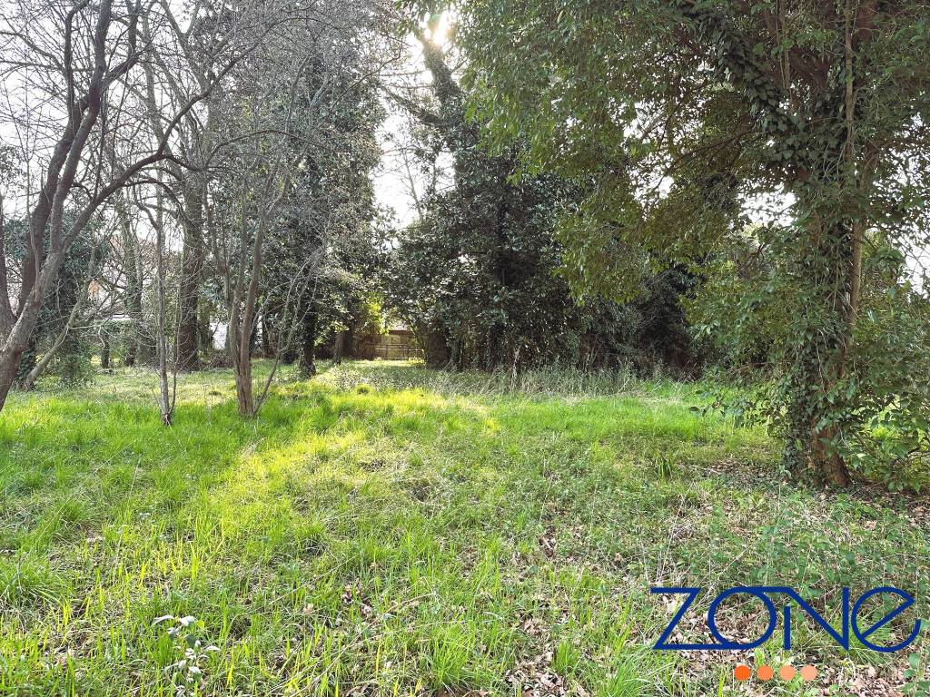 Terreno a Volpago del montello in Via Luigi Pastro - Foto 4