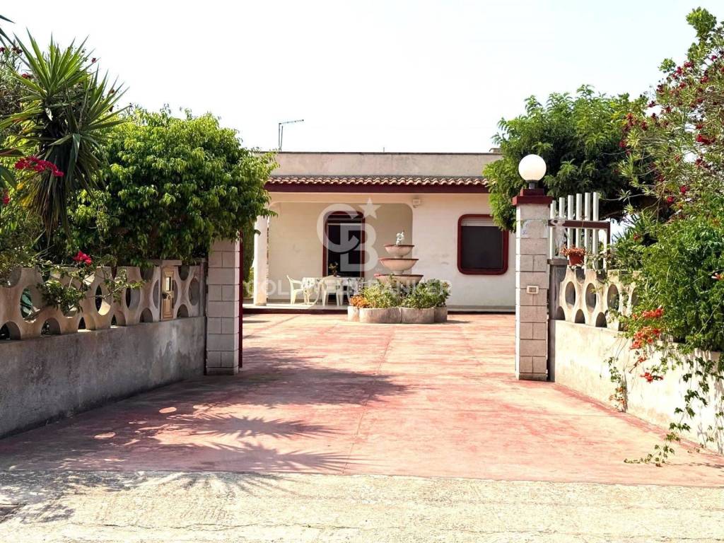 Casa indipendente a Ispica in Via della Malva - Foto 3