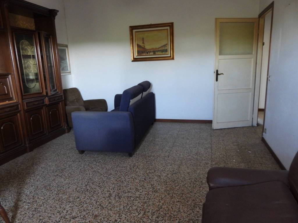 Appartamento a Romagnano sesia in Via Carlo Pizzorno, 11 - Foto 4