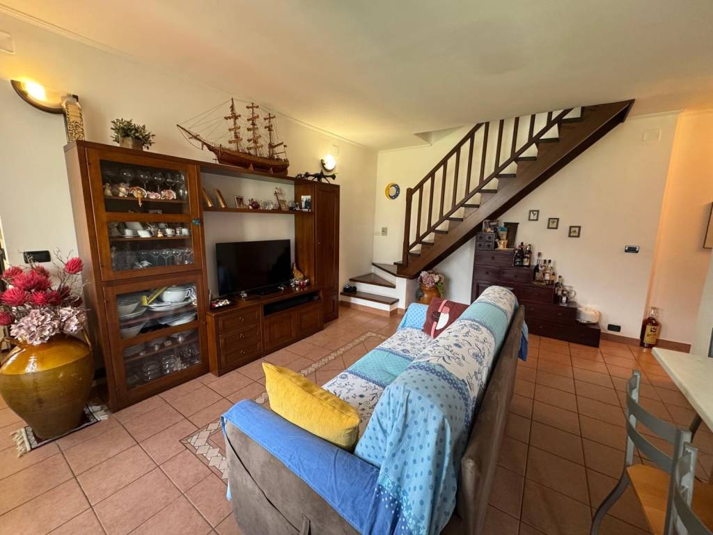 Appartamento a Cogoleto in Via al Castello - Foto 4