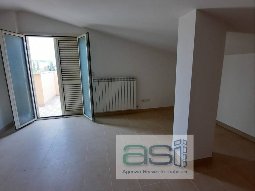 Attico / mansarda a Alba adriatica in Via Don Lorenzo Milani - Foto 3