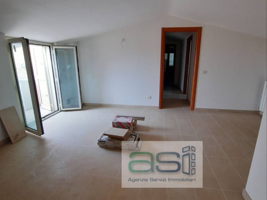 Attico / mansarda a Alba adriatica in Via Don Lorenzo Milani - Foto 5