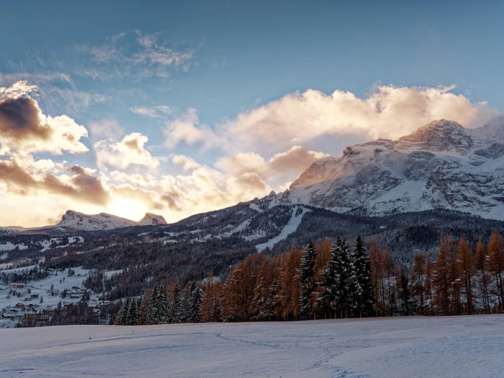 Appartamento a Cortina d'ampezzo in Frazione Alverà - Foto 2