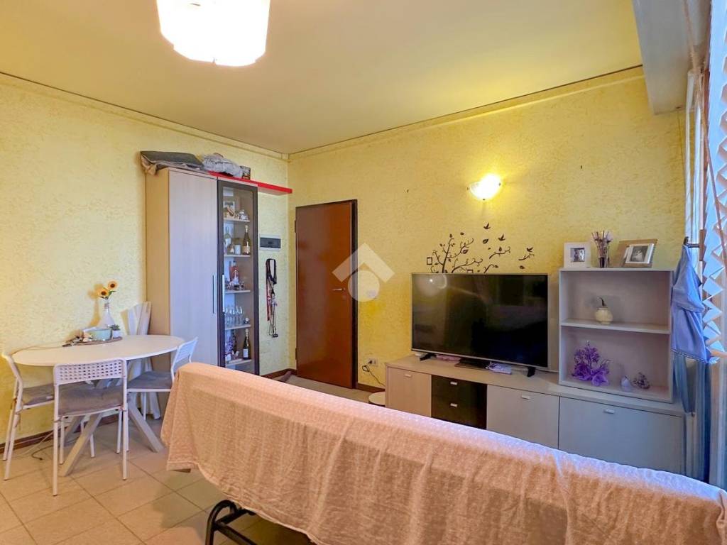 Appartamento a Parma in Piazza Mozzoni, 15 - Foto 4