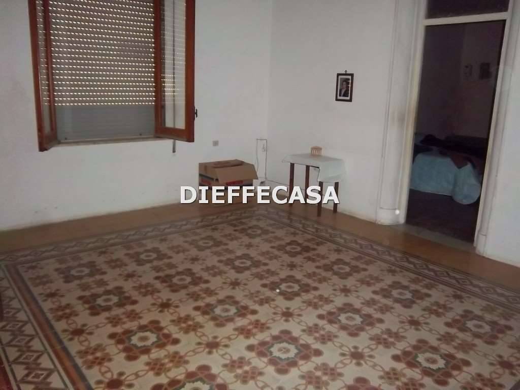 Casa indipendente a Marsala in Piazza del Popolo - Foto 2