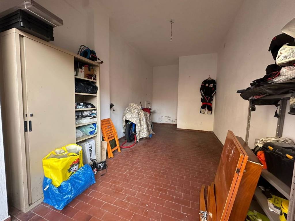 Box / garage a Imperia in Via Garessio, snc - Foto 3