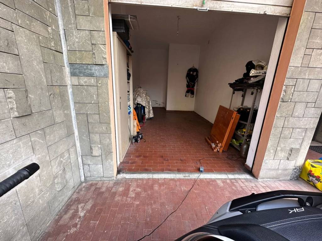 Box / garage a Imperia in Via Garessio, snc - Foto 5