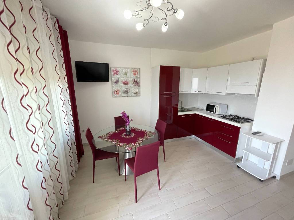 Appartamento a Comacchio in Viale Giovanni Pascoli, 19 - Foto 2