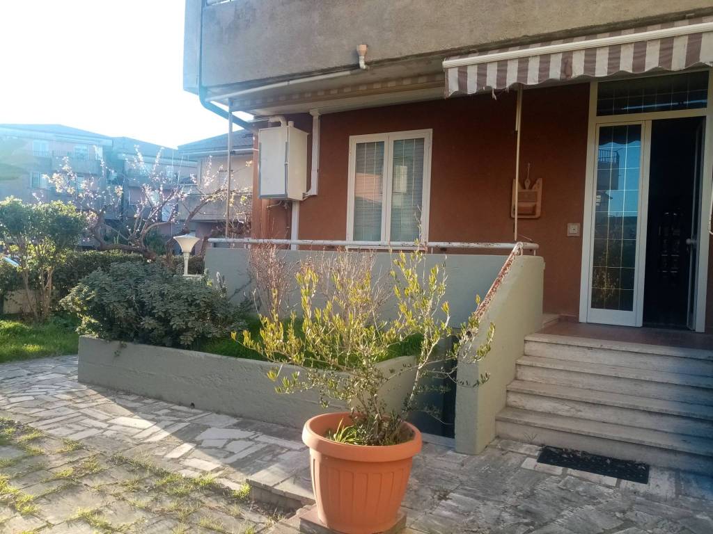 Villa a Pitigliano in Via Giovanni XXIII, 352 - Foto 4