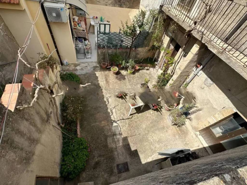 Casa indipendente a Chiaramonte gulfi in Via Guglielmo Marconi - Foto 4