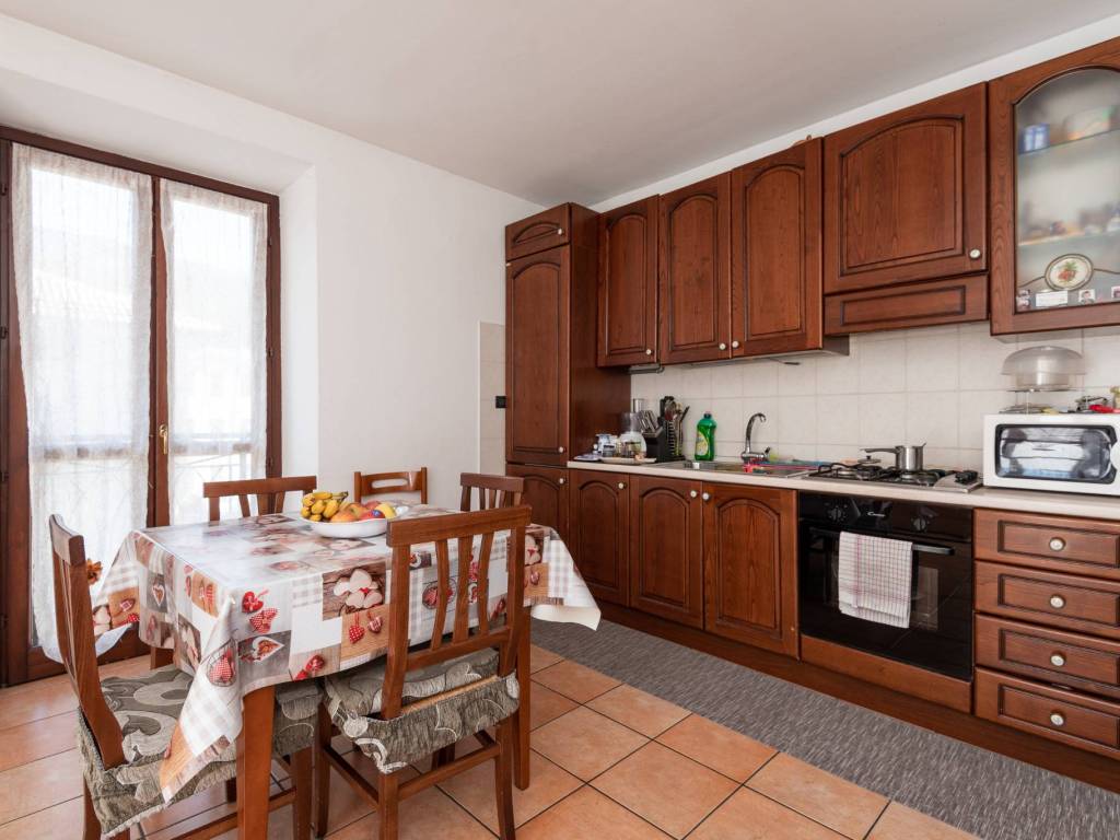 Appartamento a Sant'omobono terme in Via Gaetano Donizetti - Foto 2