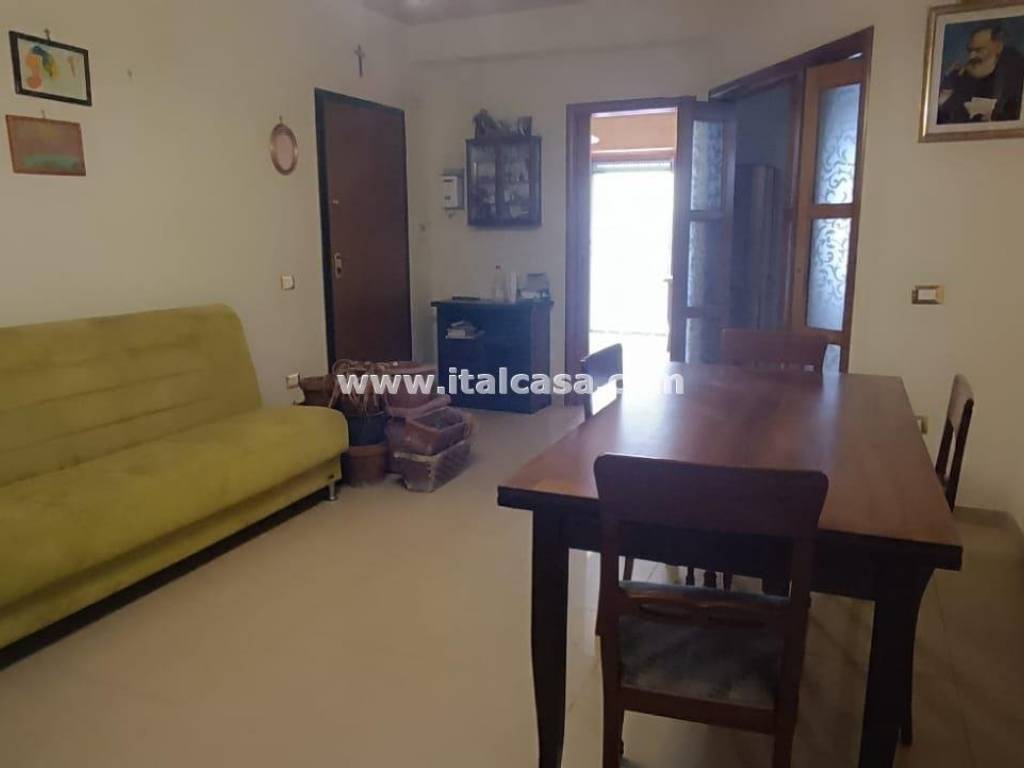 Appartamento a Crotone in Via Cappuccini - Foto 5