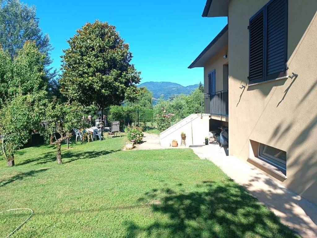 Casa indipendente a Barga in Via 25 Aprile - Foto 3