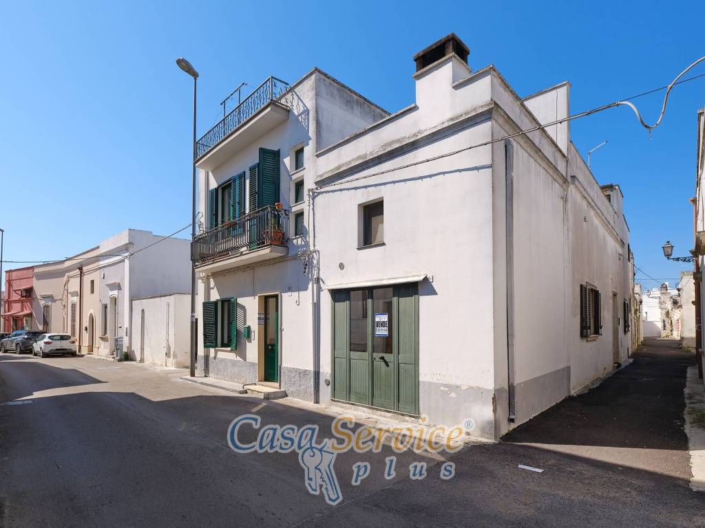 Casa indipendente a Taviano in Via Santacroce - Foto 2