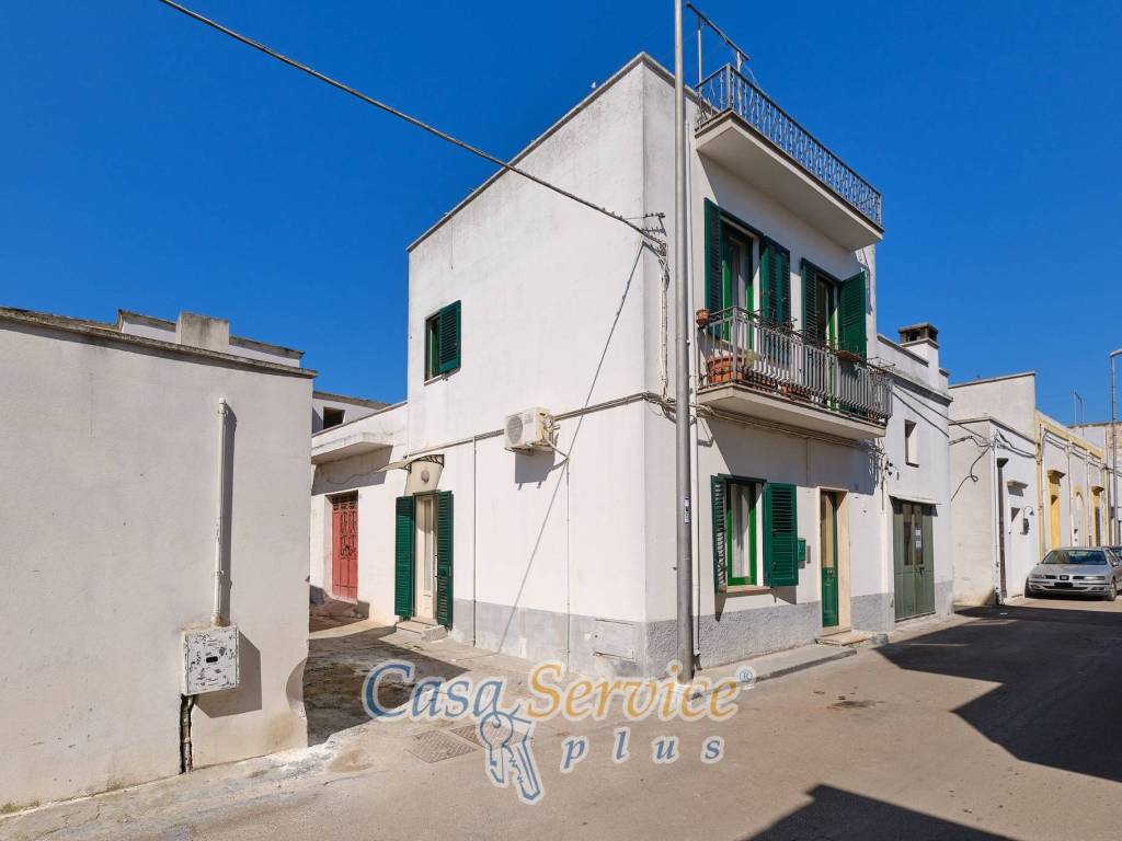 Casa indipendente a Taviano in Via Santacroce - Foto 4