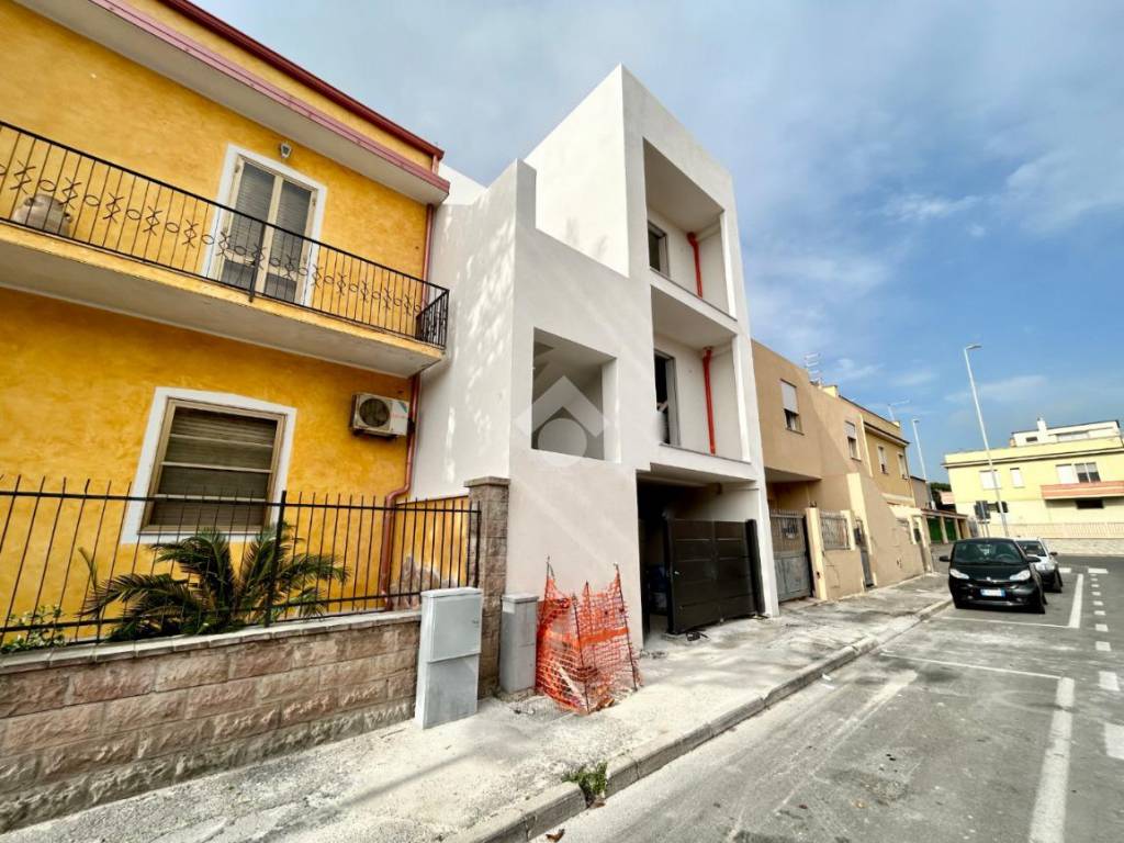 Appartamento a Monserrato in Via Monte Albo, 7 - Foto 2