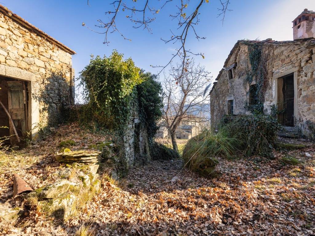 Rustico / casale a Cortona in Nucleo Abitato Vaglie - Foto 5