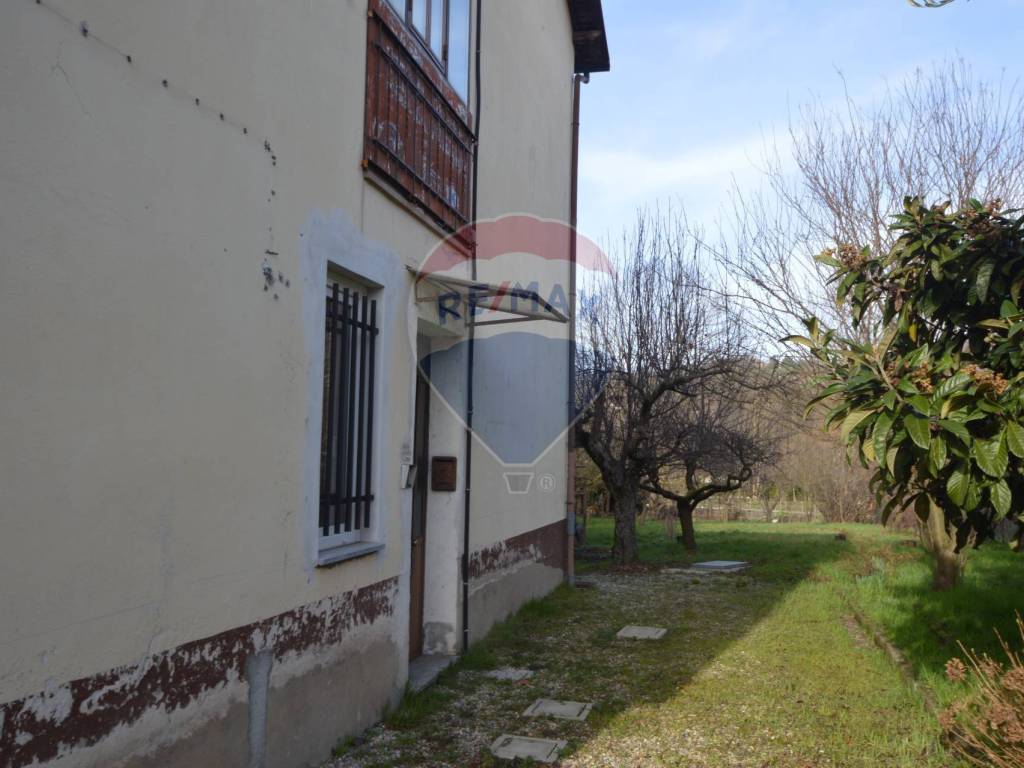 Casa indipendente a Besozzo - Foto 5