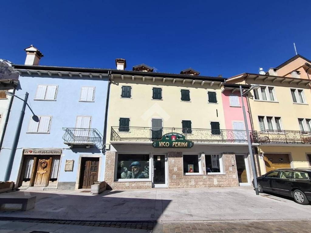 Palazzo / stabile a Longarone in Piazza della Fontana - Foto 3