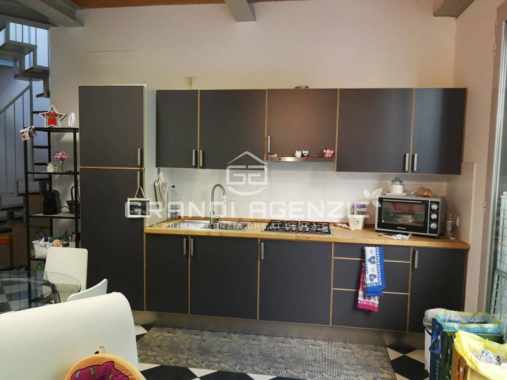Appartamento a Parma in Via Mario Antonio Pesenti - Foto 2