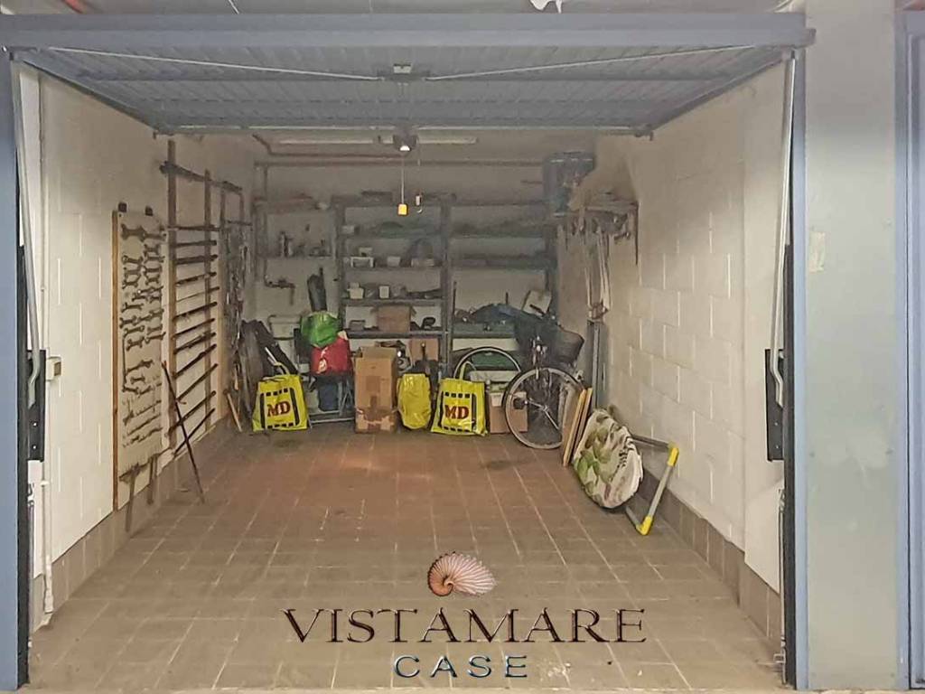 Box / garage a Santo stefano al mare in Via Aurelia, 2 - Foto 2