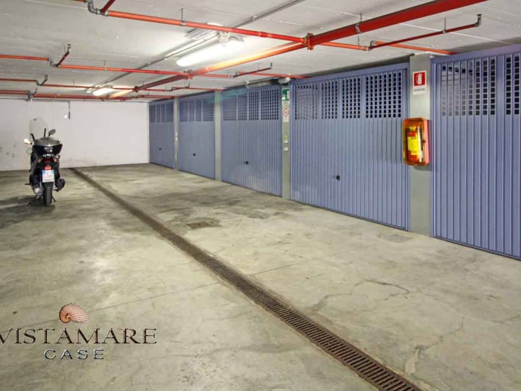 Box / garage a Santo stefano al mare in Via Aurelia, 2 - Foto 5