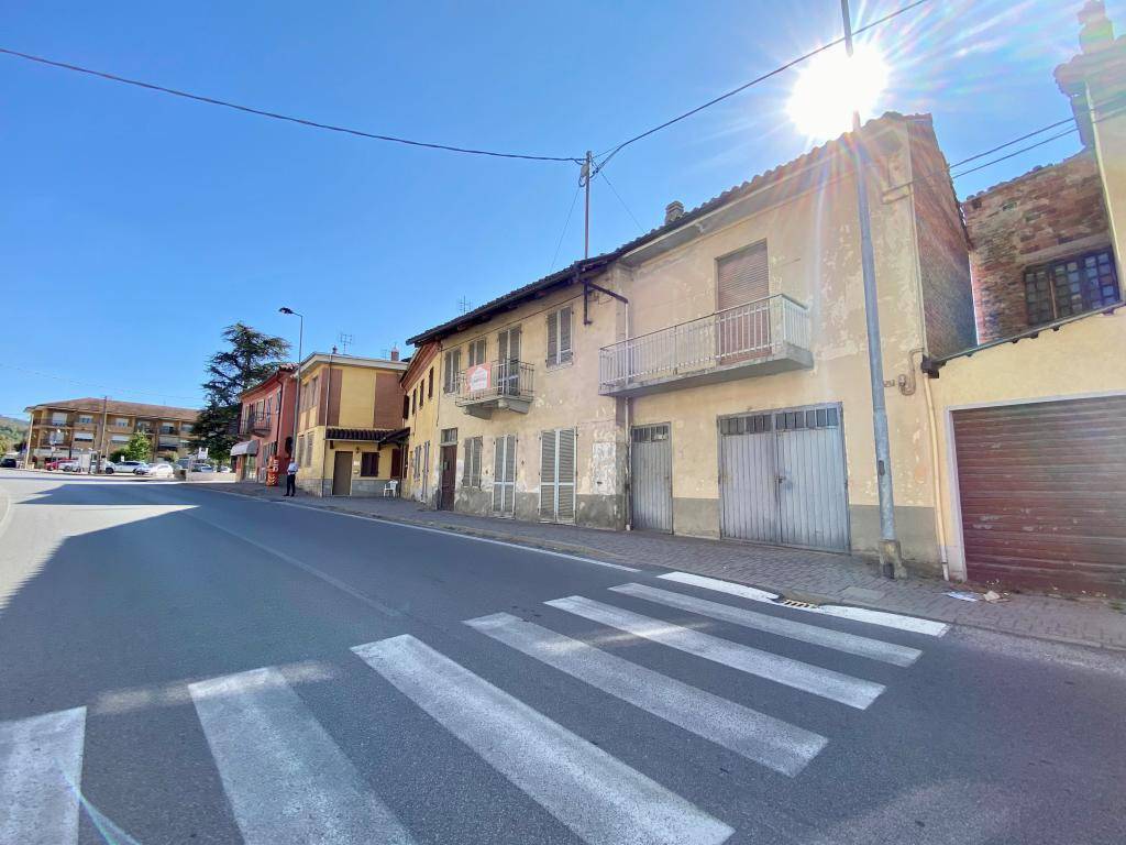 Casa indipendente a Diano d'alba in Via Alba Cortemilia, 134 - Foto 3