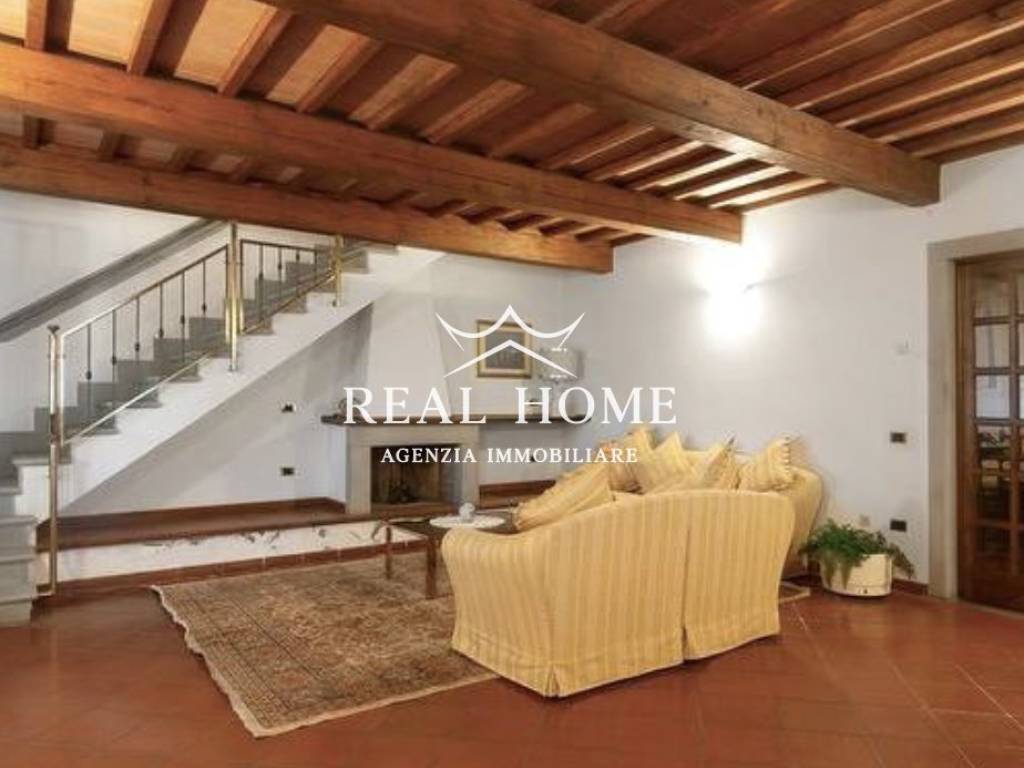 Villa a Quarrata in Via Capezzana - Foto 4