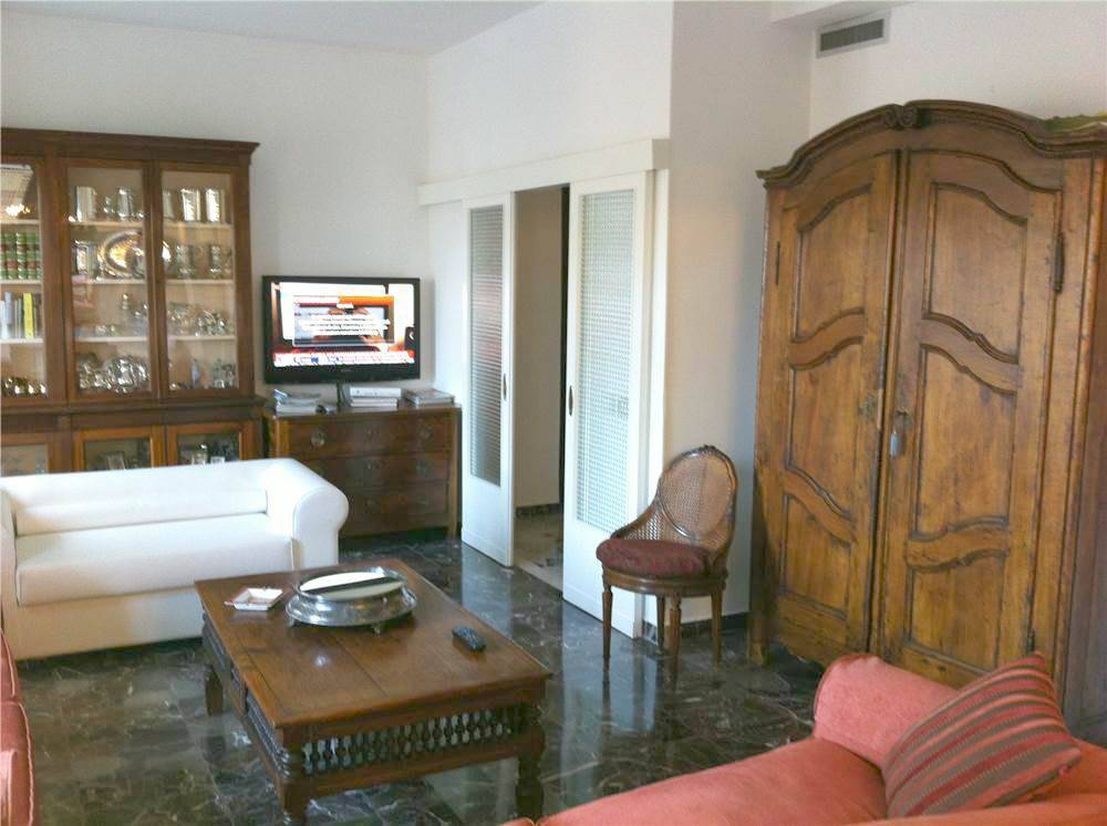 Appartamento a Cagliari in Via Sidney Costantino Sonnino, 139 - Foto 2