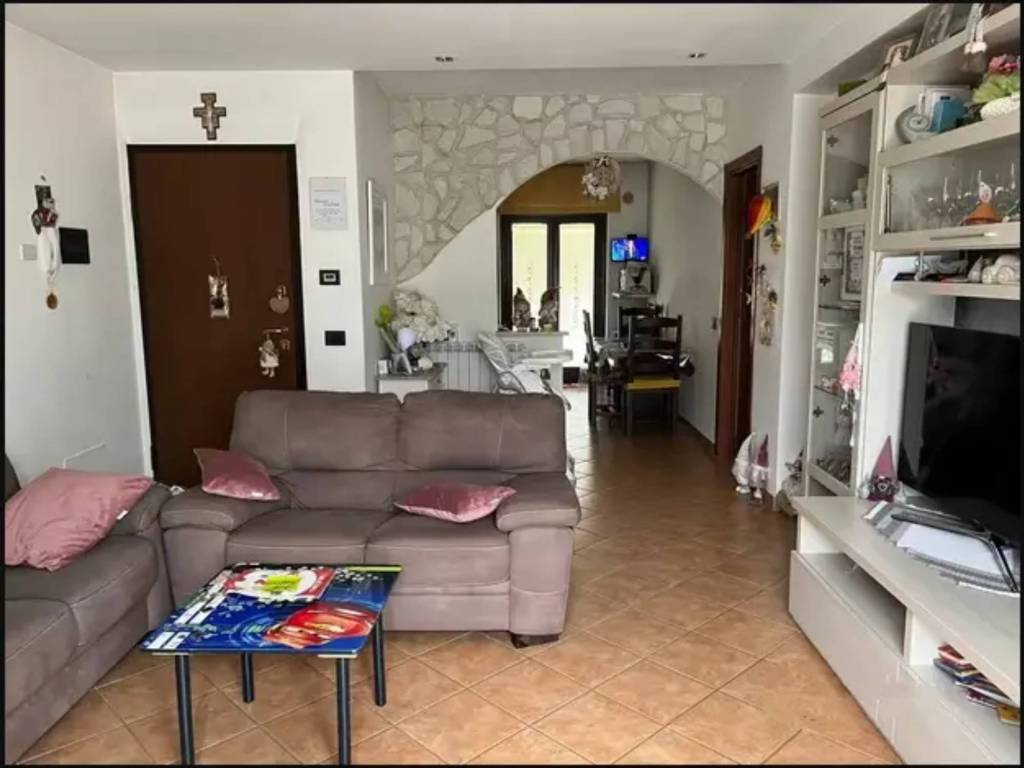 Appartamento a Castel del giudice in Via Roma - Foto 3