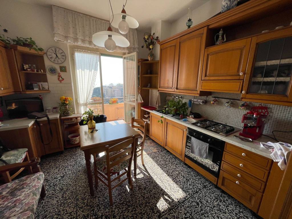 Appartamento a Savona in Via Genova - Foto 4