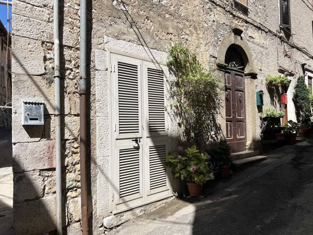 Appartamento a Sezze in Via Antonio Gramsci - Foto 5