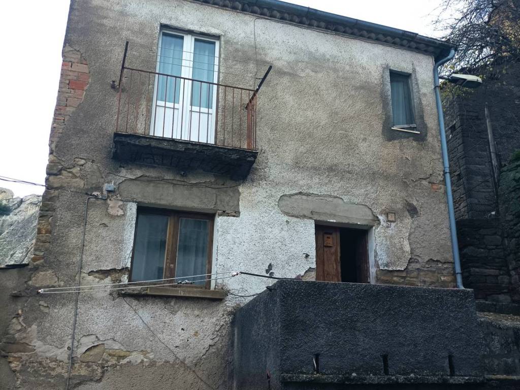 Appartamento a Pietrapertosa in Via Mario Pagano - Foto 2