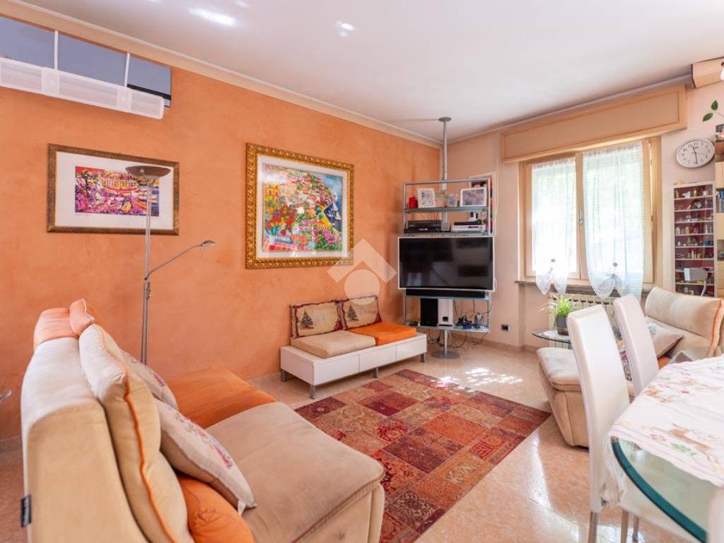 Villa a Villafranca di verona in Via Eugenio Montale, 42 - Foto 5