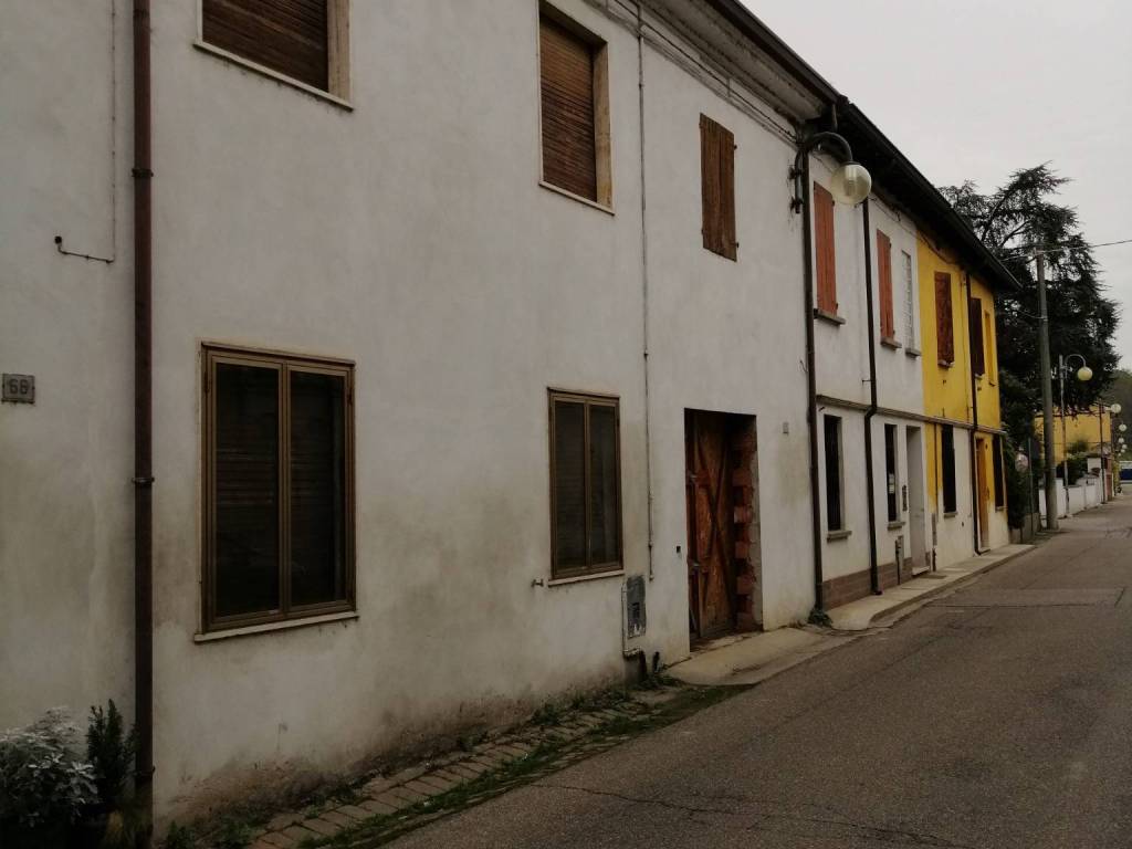 Villa a Dosolo in Via Pietro Falchi - Foto 2