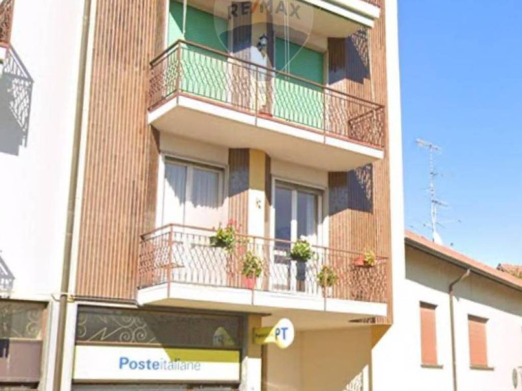 Appartamento a Meina in via fabbriche, 16 - Foto 2