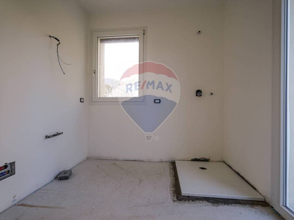 Casa indipendente a Almenno san bartolomeo in via 4 novembre - Foto 4
