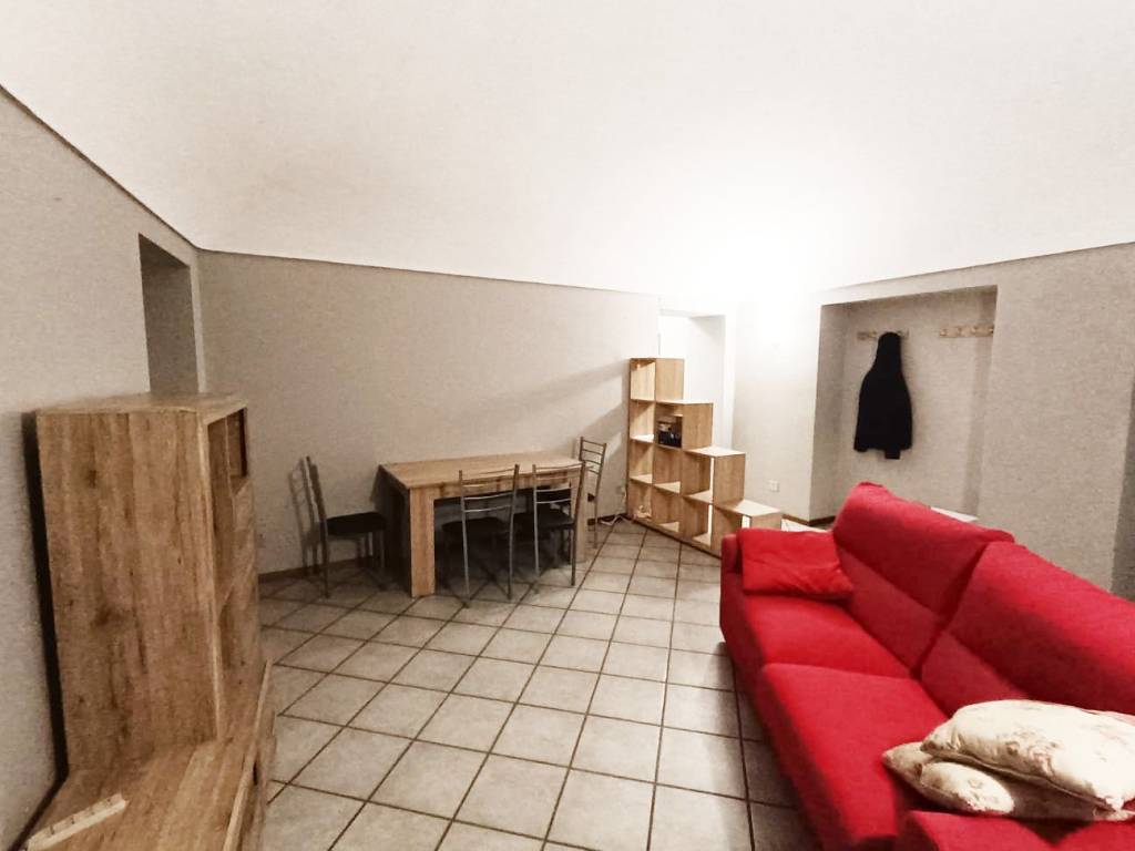 Appartamento a Asti in Corso Vittorio Alfieri, 100 - Foto 2