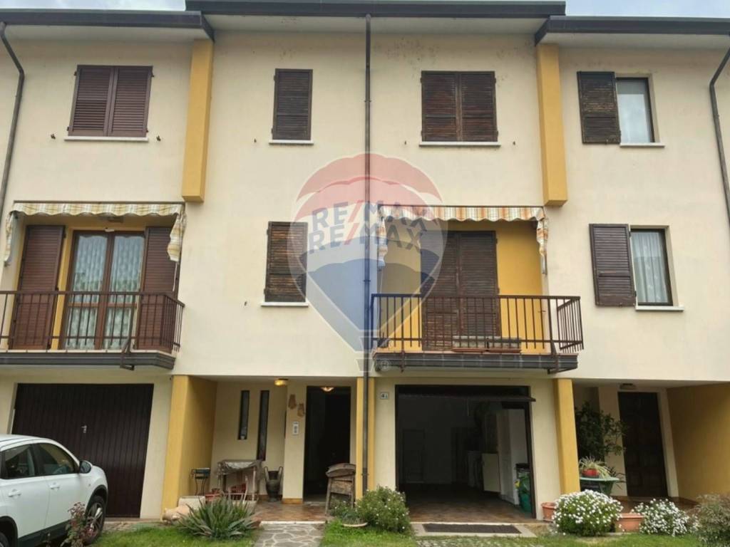 Villetta a schiera a Desenzano del garda in Via Piero Gobetti, 4 - Foto 2