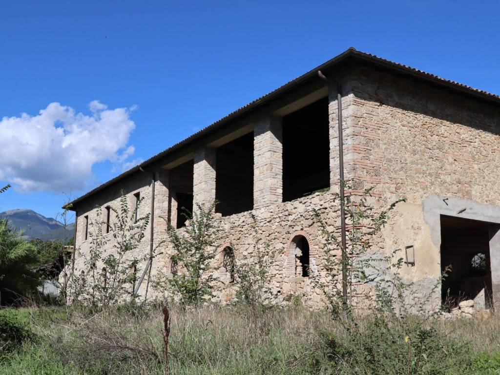 Rustico / casale a Rieti in Via Torretta - Foto 3