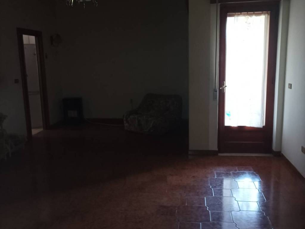 Appartamento a Senise in Via Madonna d'Anglona - Foto 5