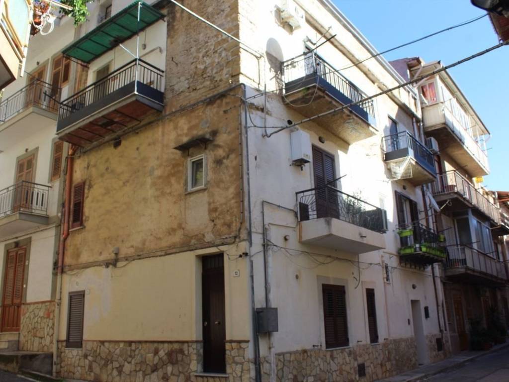 Appartamento a Belmonte mezzagno in Via Ciro Menotti, 12 - Foto 3