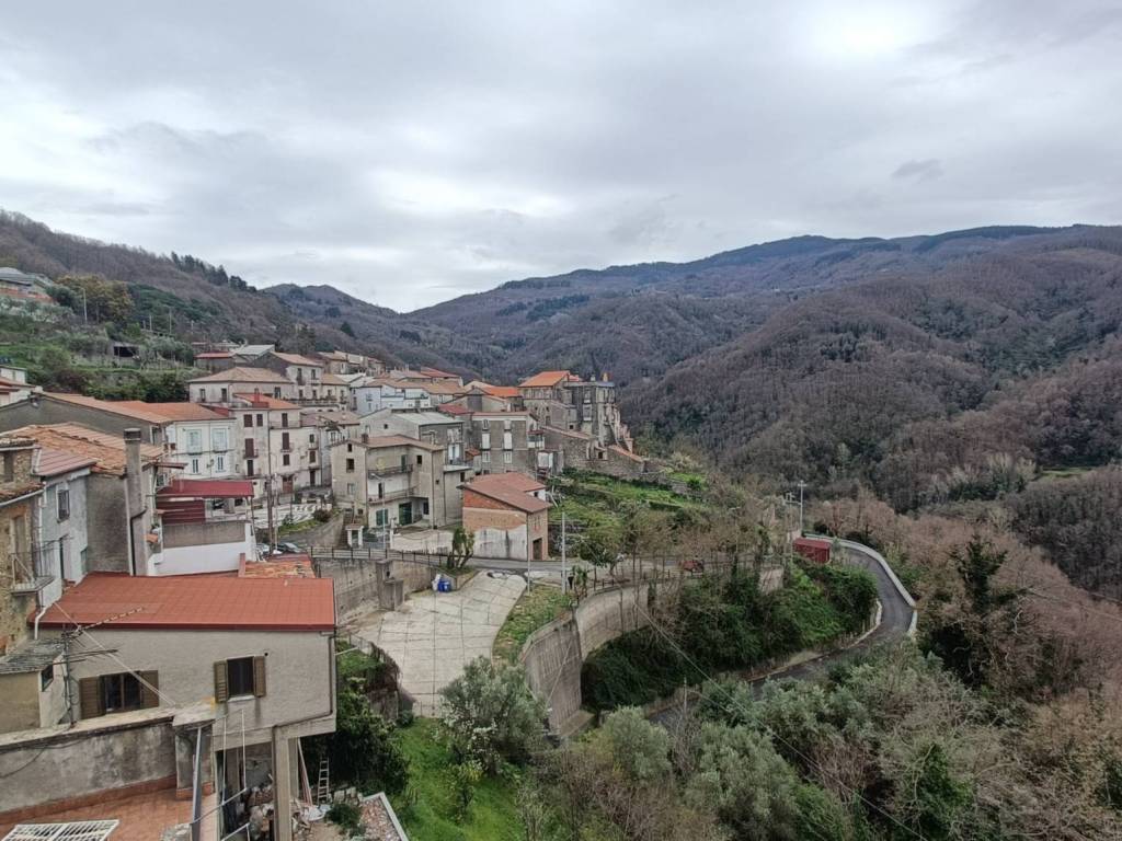 Appartamento a Conflenti in Via Garibaldi - Foto 2