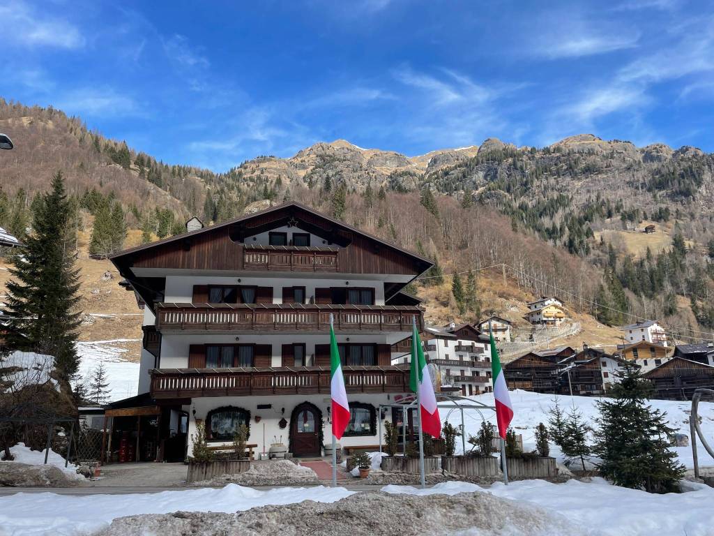 Palazzo / stabile a Rocca pietore in Località Rocca Pietore, 65 - Foto 4