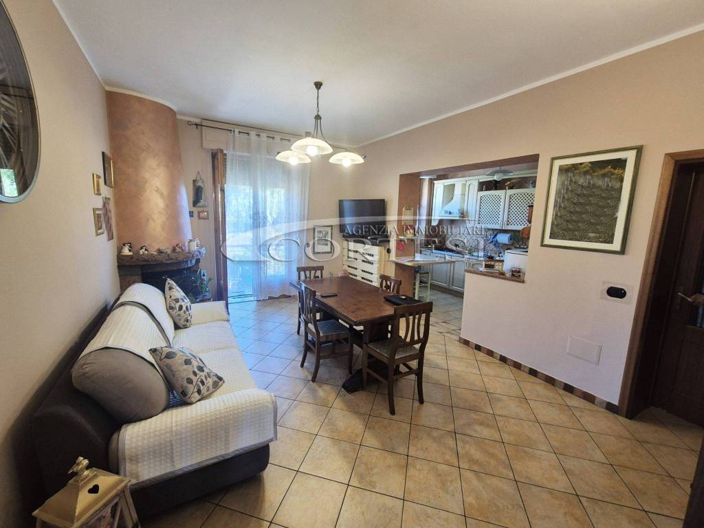 Appartamento a Città di castello in Via Carlo Porta - Foto 2